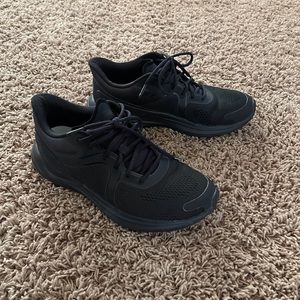 LULULEMON Blissfeel running shoes.